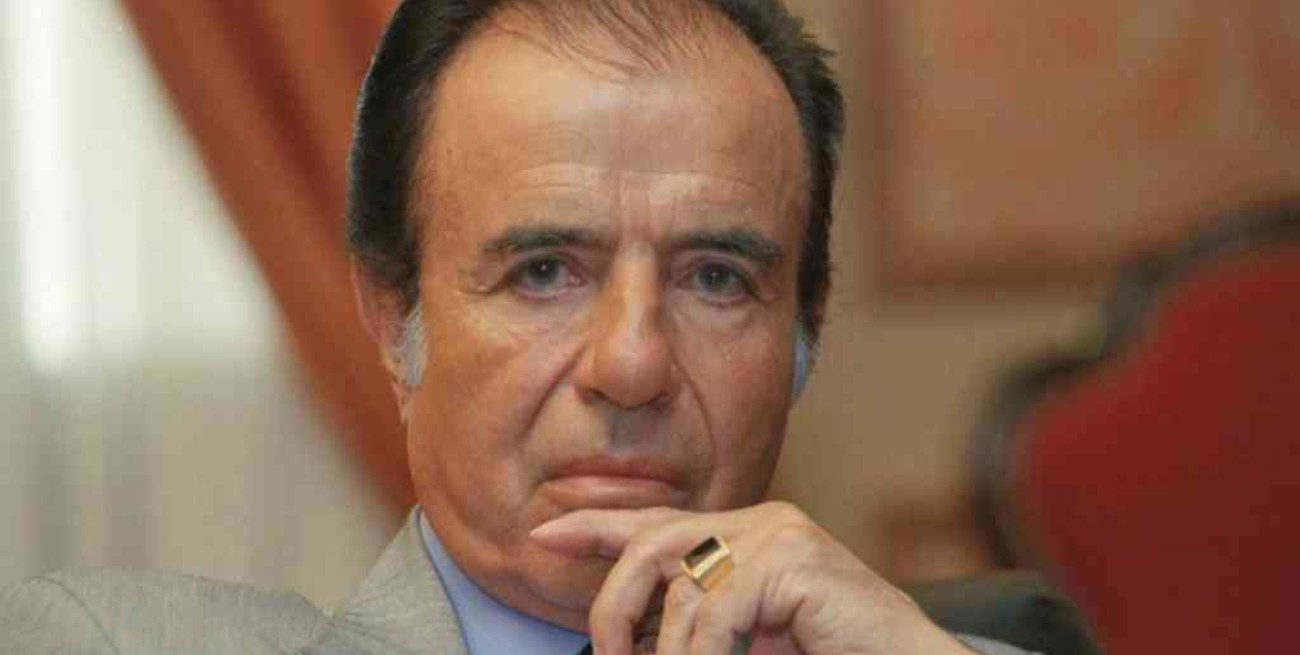 Apareció el histórico anillo de  Carlos Menem