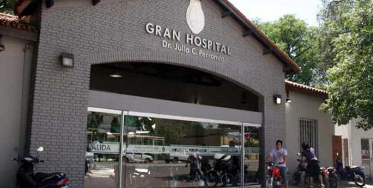 Escándalo en Chaco: renunció el director de un hospital tras vacunar a un cura contra el coronavirus