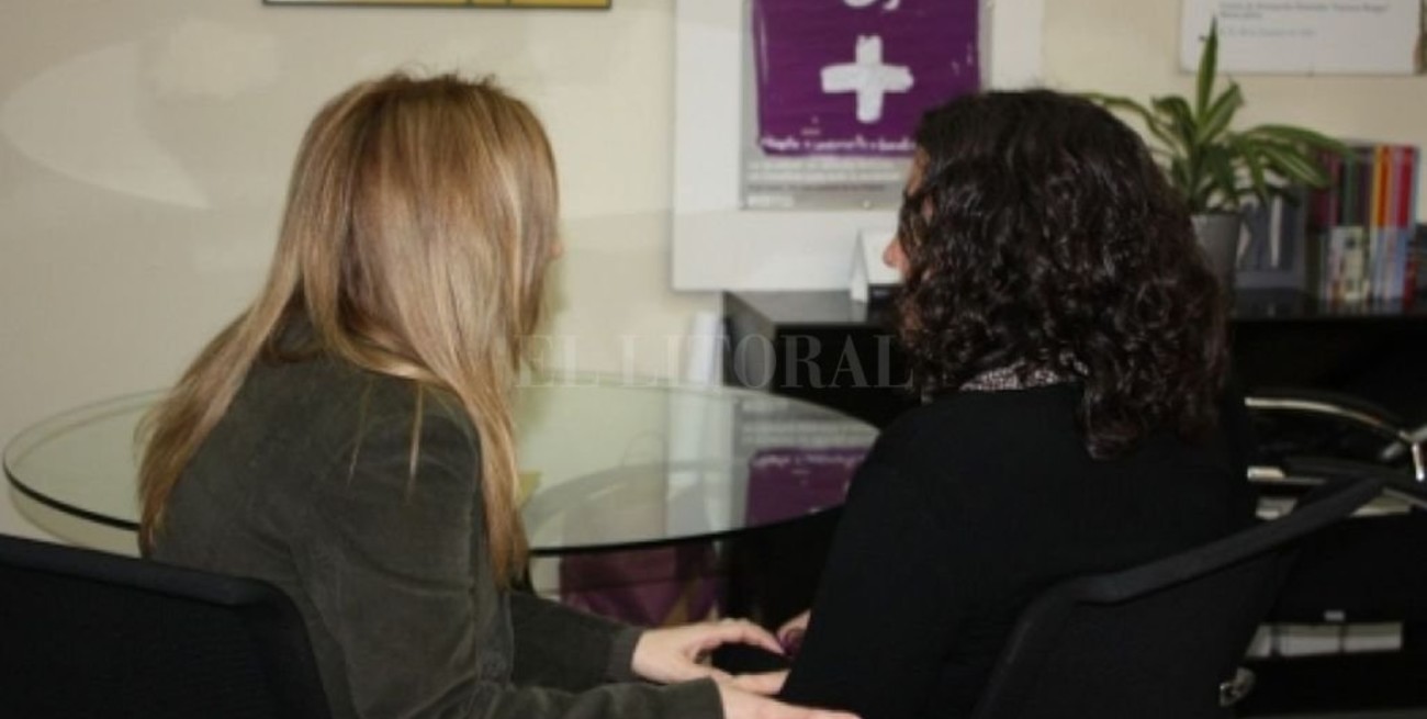 Las oficinas de violencia de género tomarán denuncias a personas de diversidad sexual