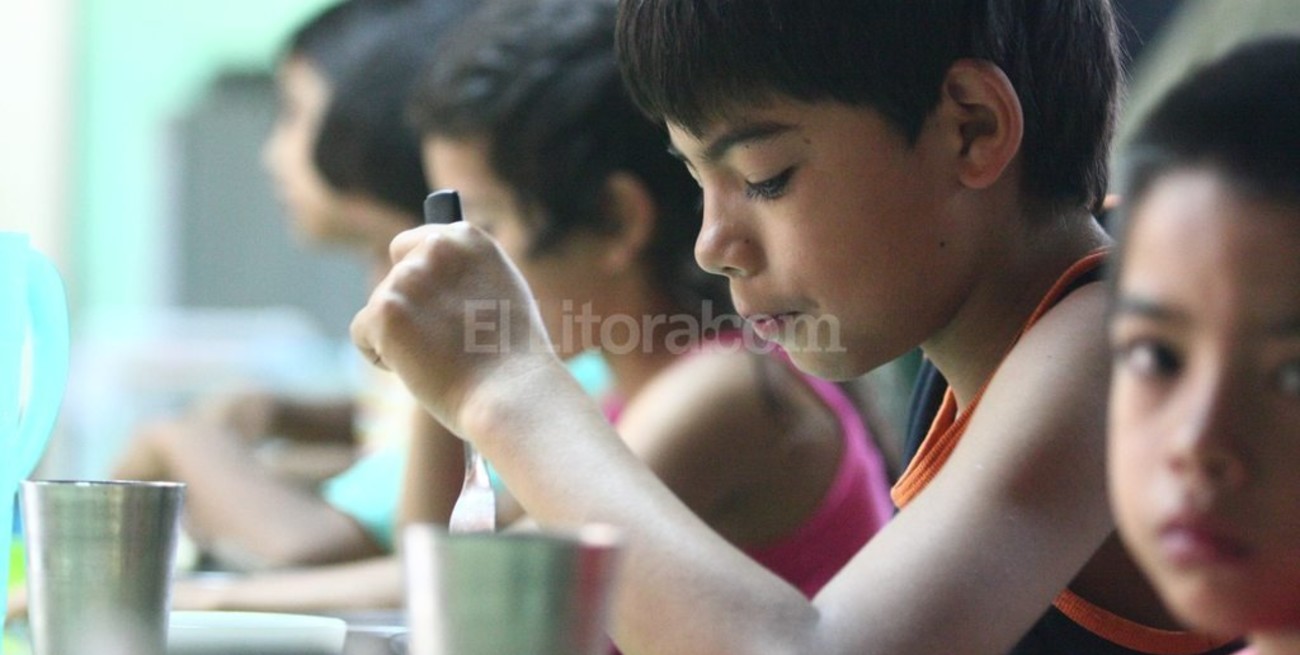 Cambian el "guiso" de los comedores provinciales por un menú más saludable