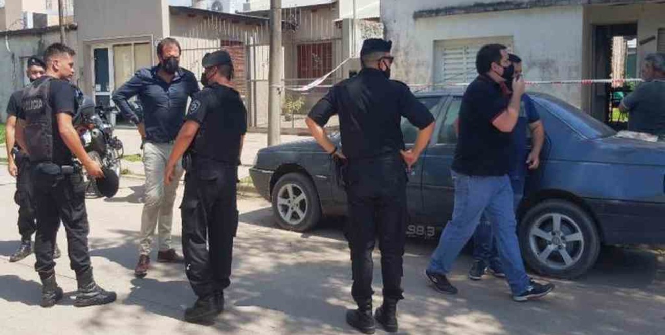 Jubilado discutió con un vecino, lo asesinó de un tiro y se suicidó