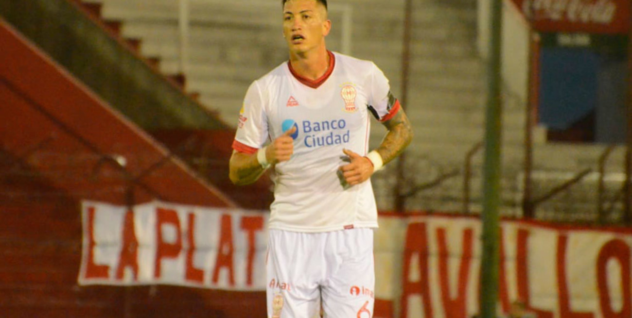Huracán sufrirá la baja de Merolla por una fractura en la tibia