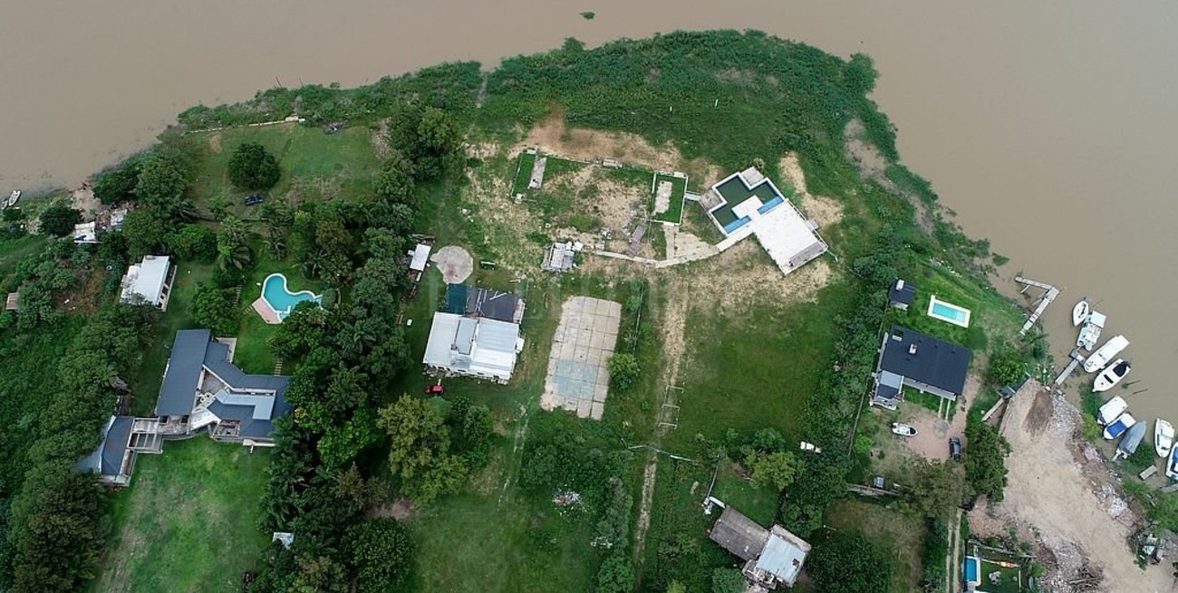 El avance de edificaciones ilegales en Sirgadero que nadie controla