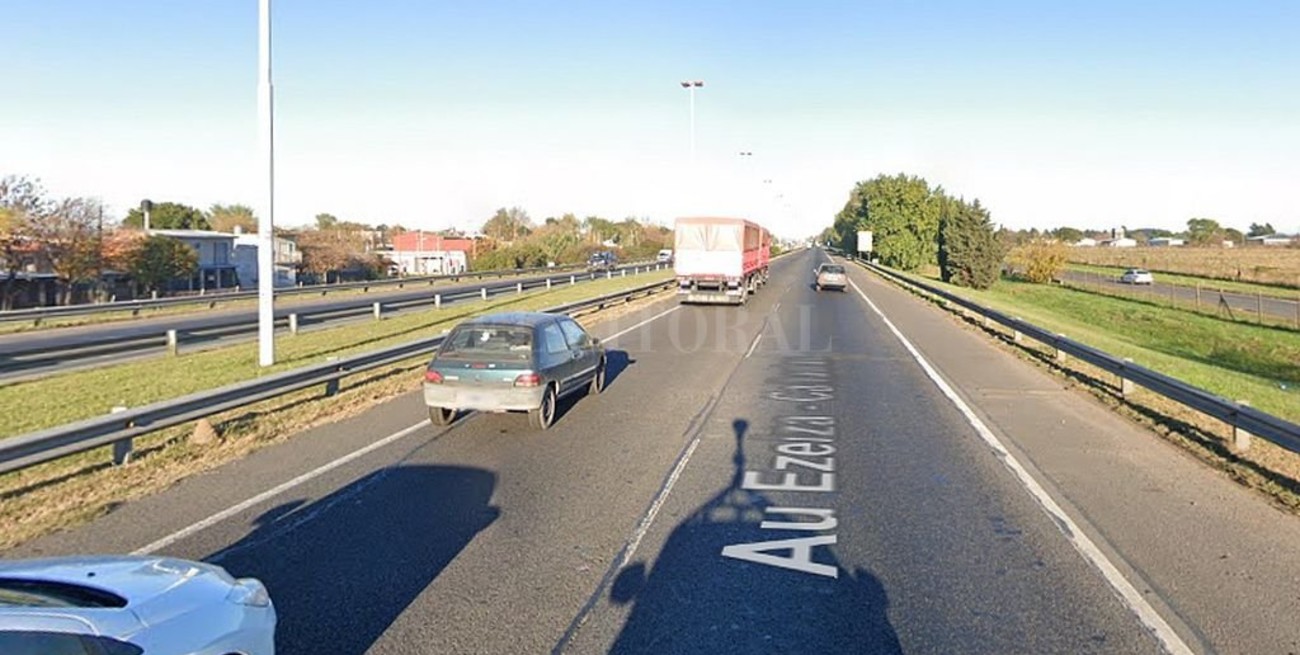 Encuentran el cadáver semidesnudo de otra mujer al costado de la autopista Ezeiza-Cañuelas