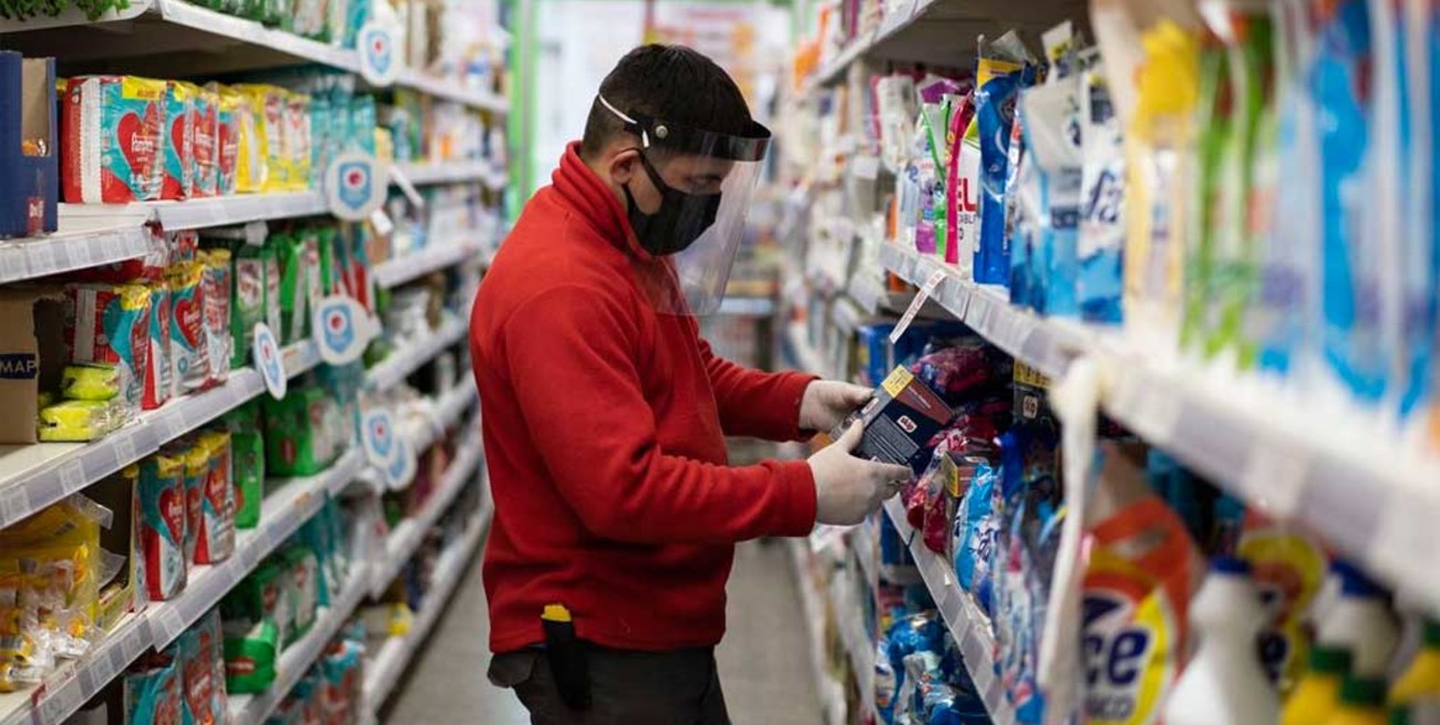 Gobierno busca congelar productos de la canasta básica por 90 días