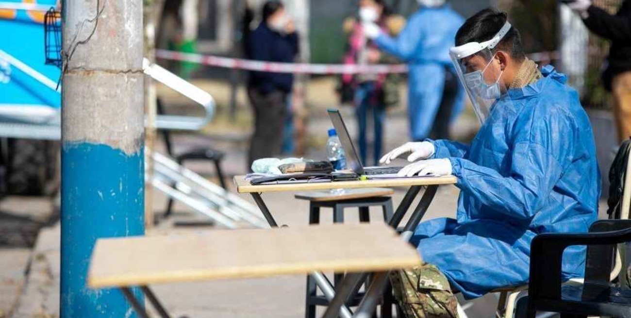 Córdoba: bajan los casos e internaciones, pero siguen elevados los fallecimientos por coronavirus