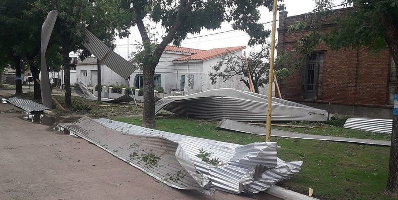 Diez familias sin techo: el saldo del aluvión de viento y agua que azotó el norte de San Jorge