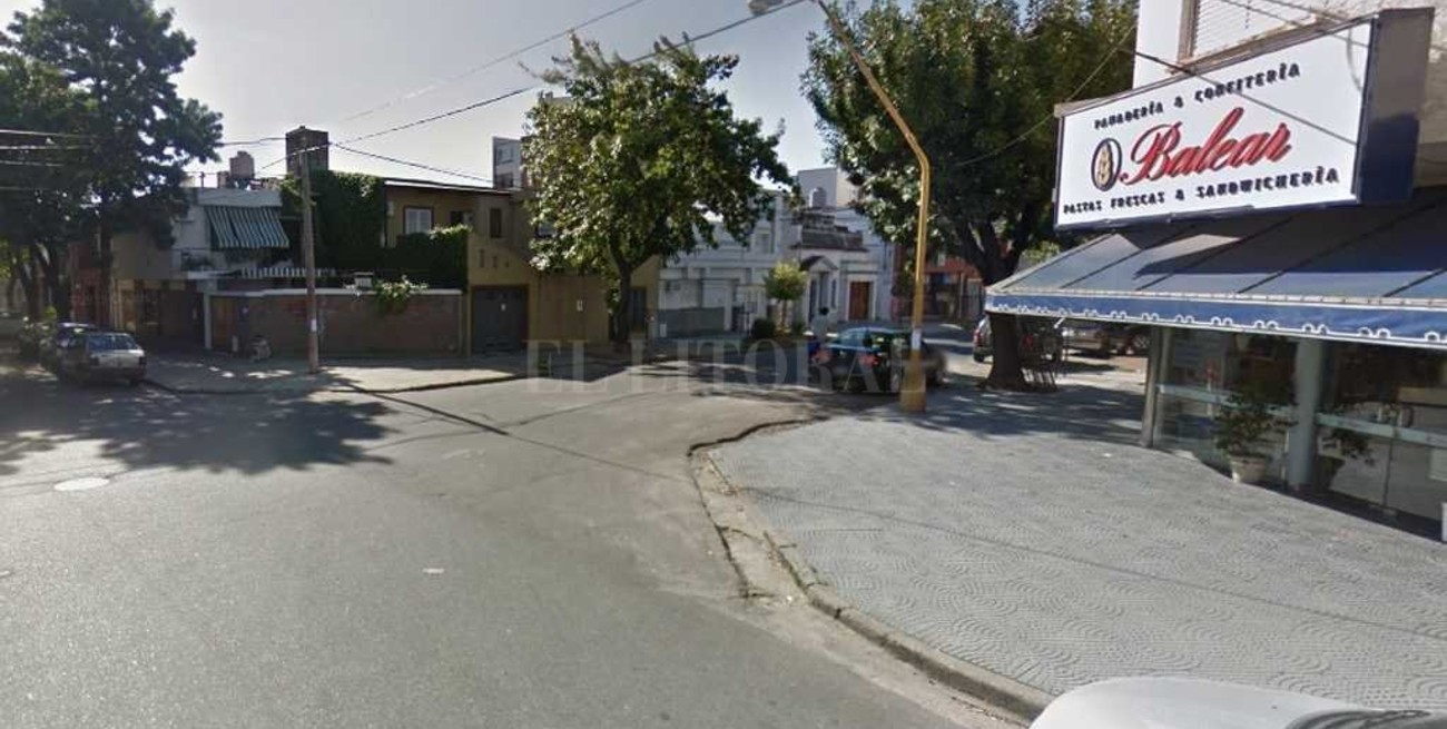 Daños y robos en una panadería de barrio Candioti