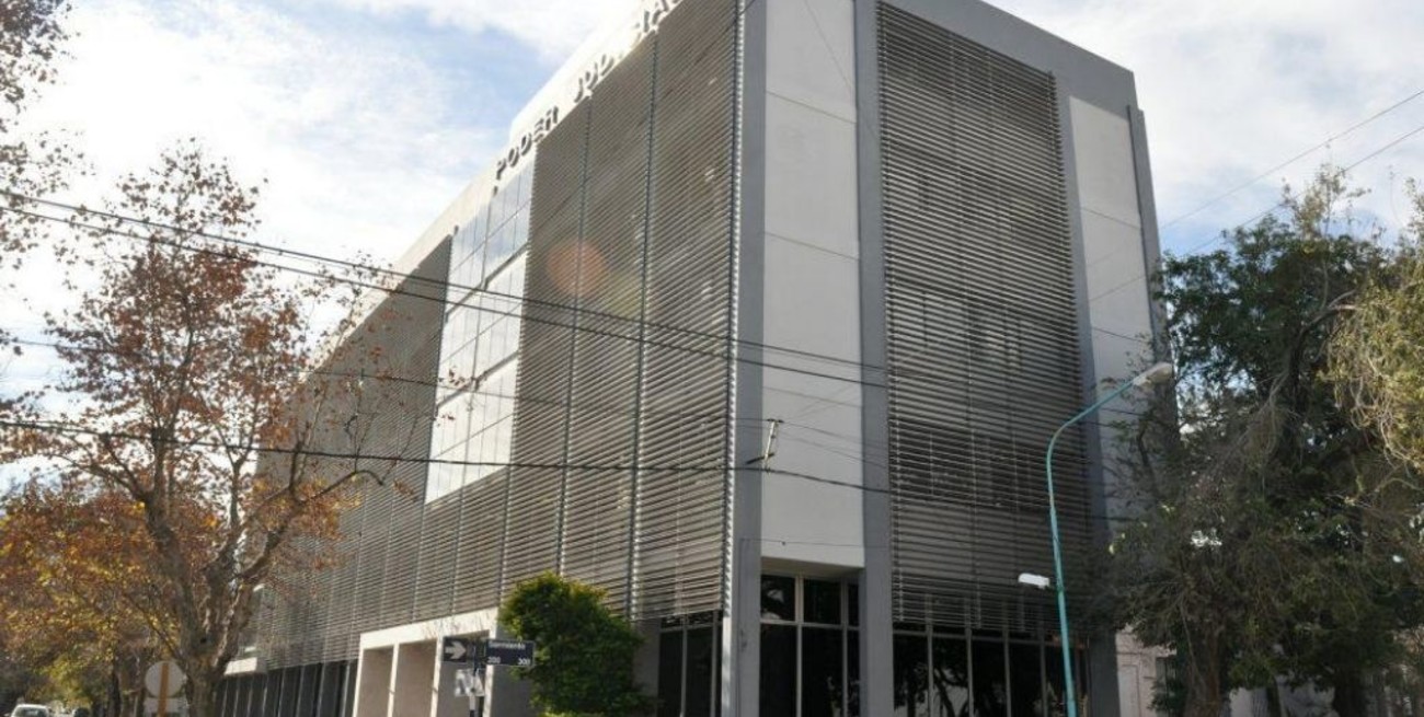 Ordenaron la prisión preventiva de las 10 personas investigadas por el abuso de una menor de edad