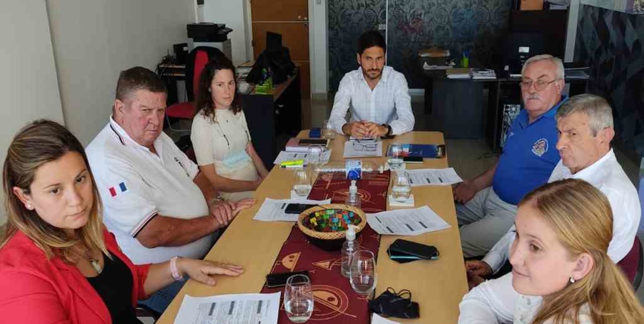 Legisladores radicales se suman al reclamo de los bomberos al Gobierno de Santa Fe