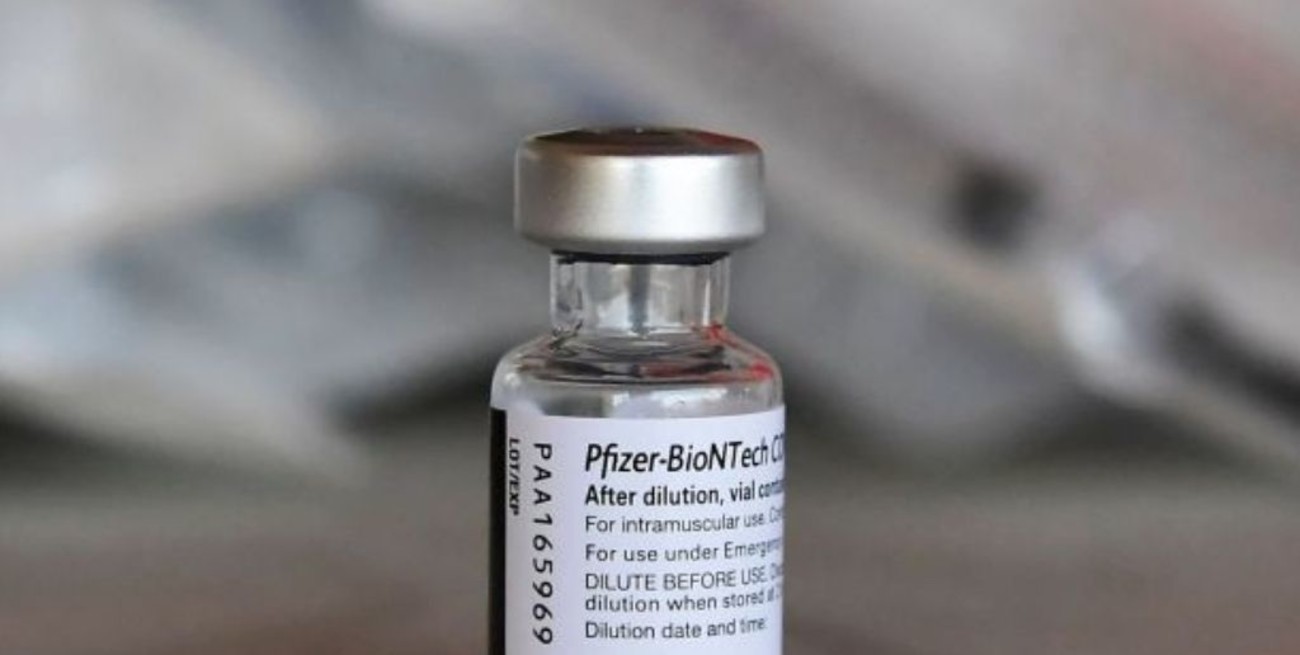 La efectividad de la vacuna de Pfizer cae tras 6 meses