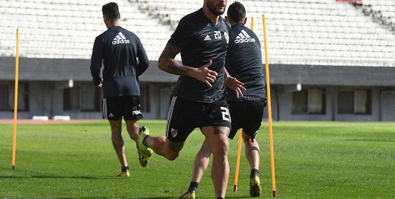 Milton Casco dio positivo en coronavirus y hay preocupación en River