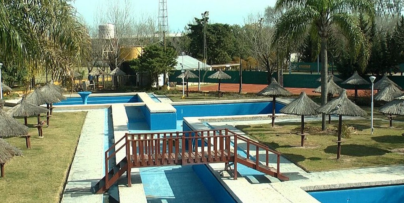 Desde este jueves 19, se venden los abonos de pileta y colonia de vacaciones del Club Libertad
