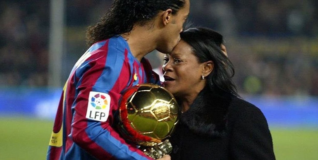 Falleció la madre de Ronaldinho por coronavirus