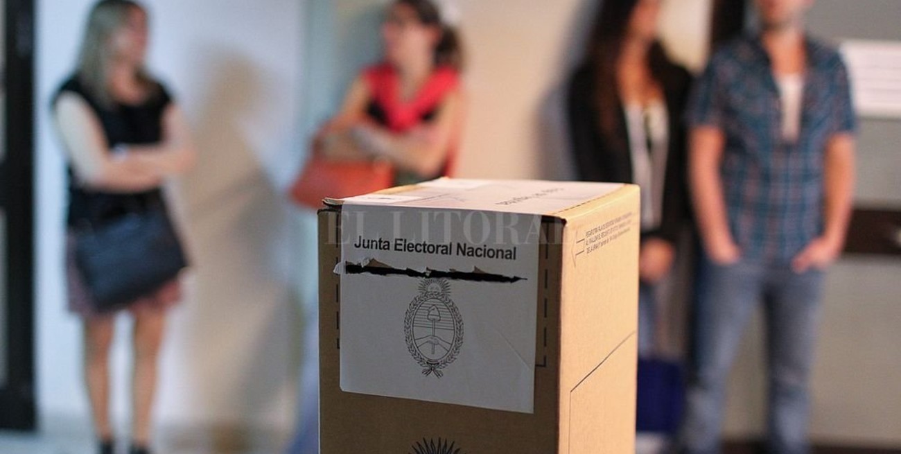 El Gobierno formalizó la convocatoria a las PASO y a las elecciones legislativas