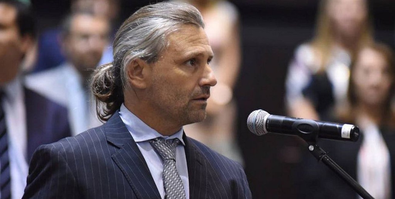 Confirman el procesamiento de Marcos Di Palma por provocar un apagón masivo mientras pilotaba una avioneta