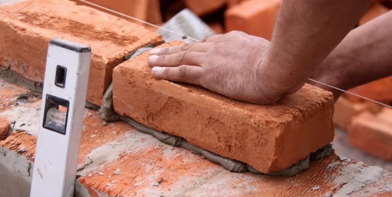 Lanzaron una línea de financiamiento de viviendas para personas mayores de 60 años