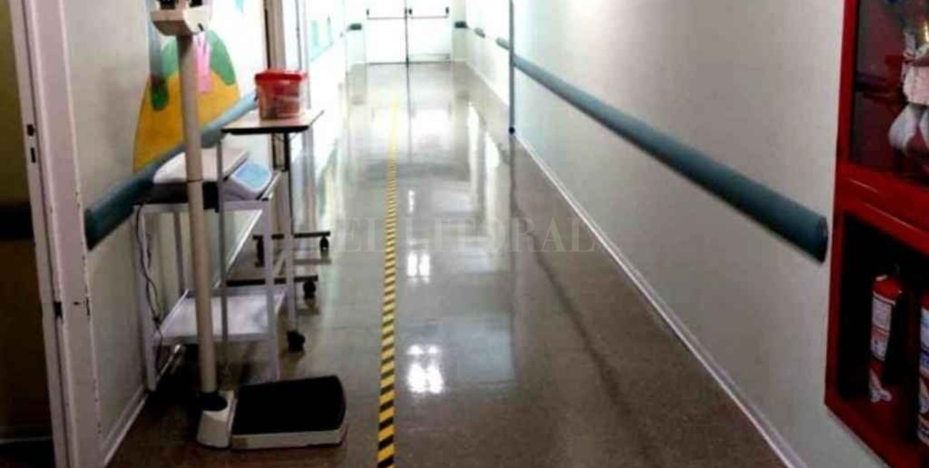 Una mujer llegó con restos de un feto y provocó un revuelo dentro del Hospital Rawson