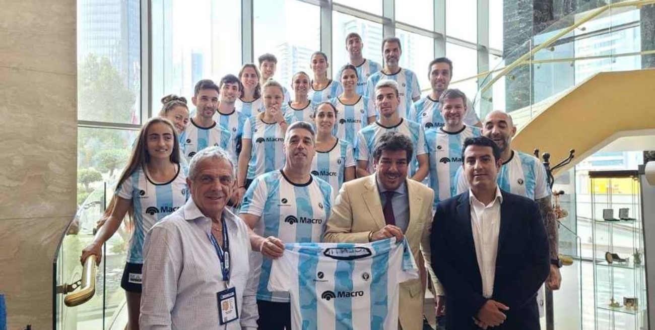 Las selecciones argentinas de pádel avanzaron a la final del mundial