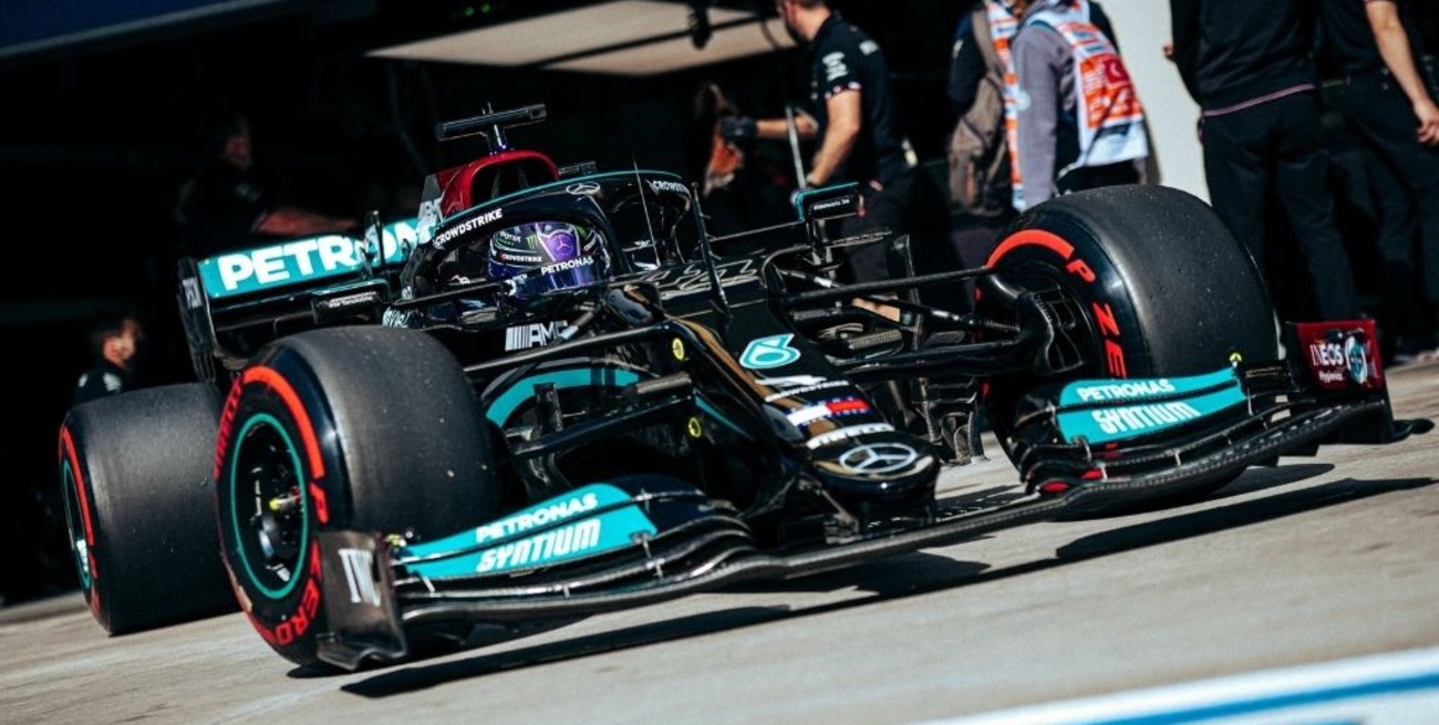 Mercedes mantiene la esperanza de que Hamilton continúe en la Fórmula Uno