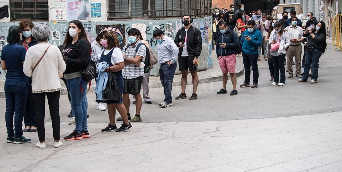 Chile registra la peor cifra diaria de casos de Covid en nueve meses