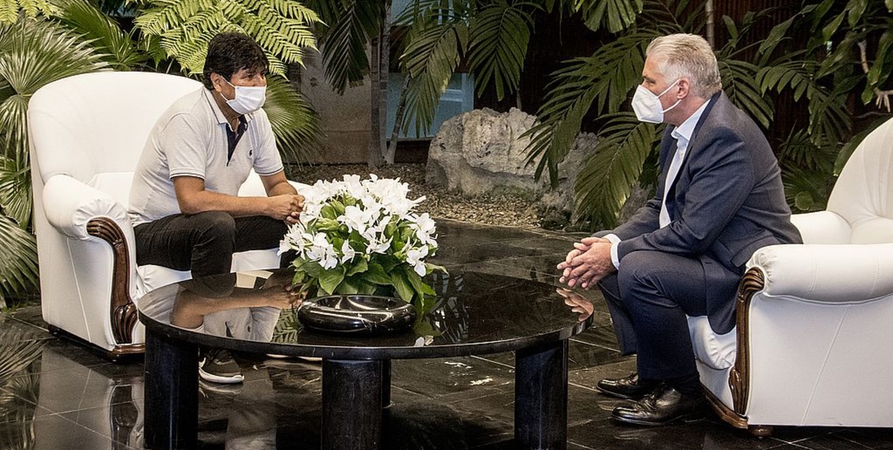 Díaz-Canel recibió a Evo Morales en La Habana