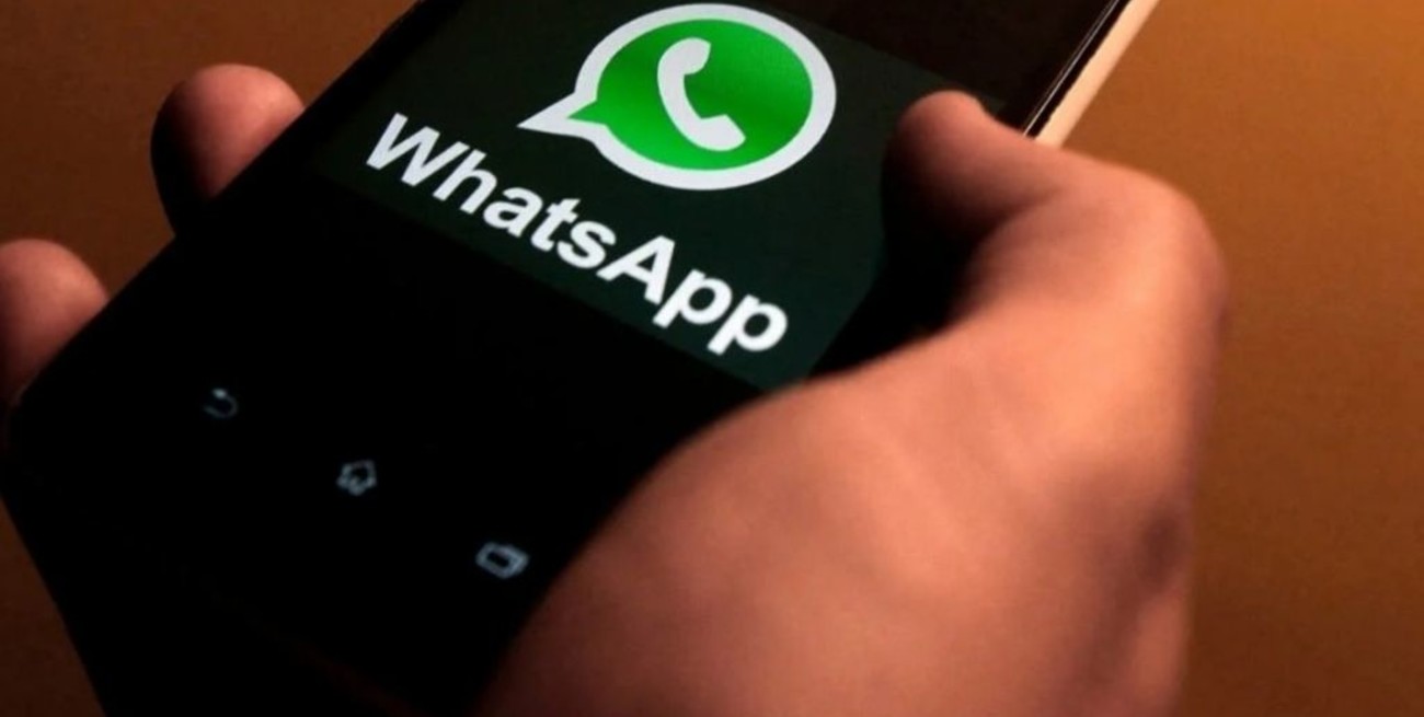 Venado Tuerto: intentó comprar 1000 dólares por WhatsApp y lo estafaron