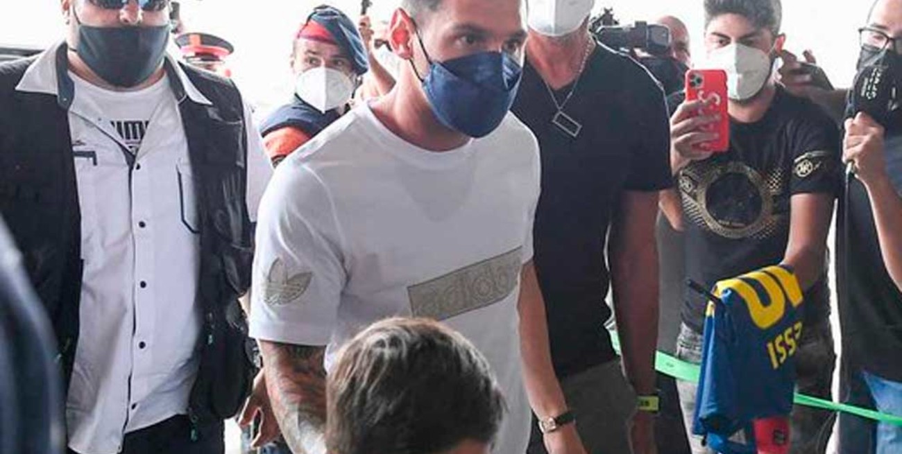Messi viaja a Francia para firmar el acuerdo con PSG