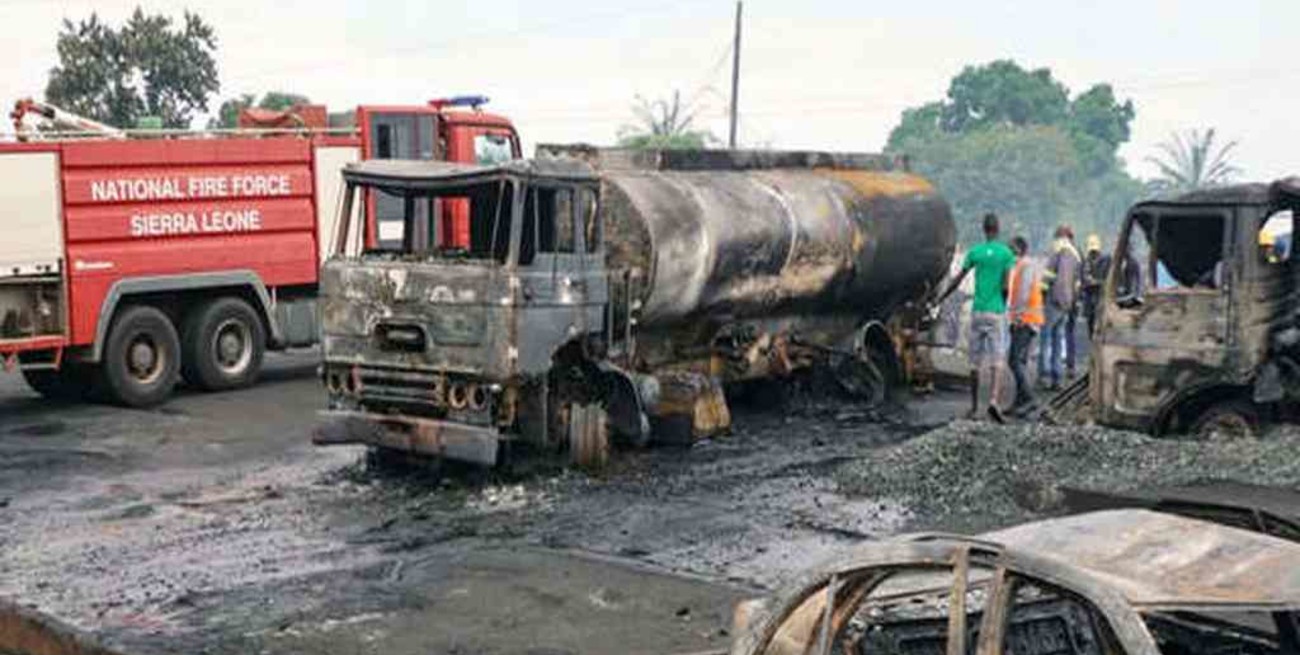 Ascienden a 131 los muertos tras la explosión del camión cisterna en Sierra Leona