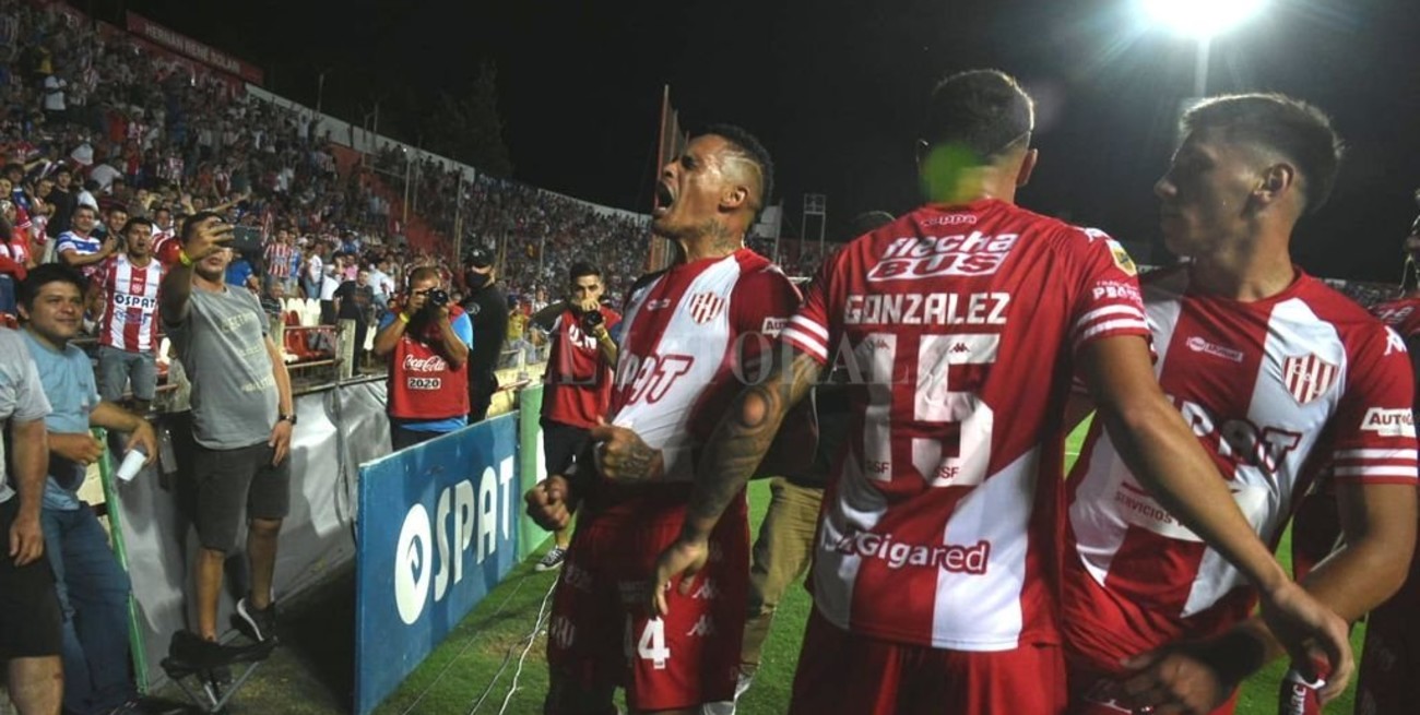 Unión le ganó a Atlético Tucumán: Álvez desató el nudo  que orquestó el Vasco