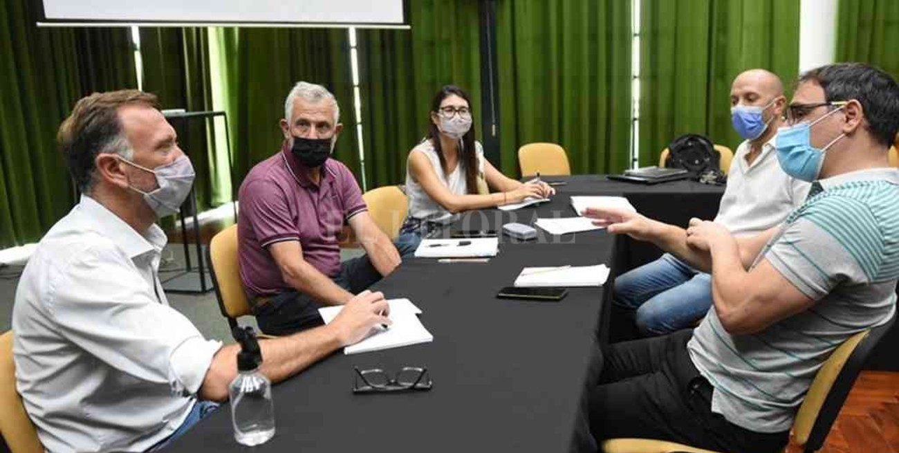 El municipio y ACDICAR planifican la agenda 2022 en Rafaela