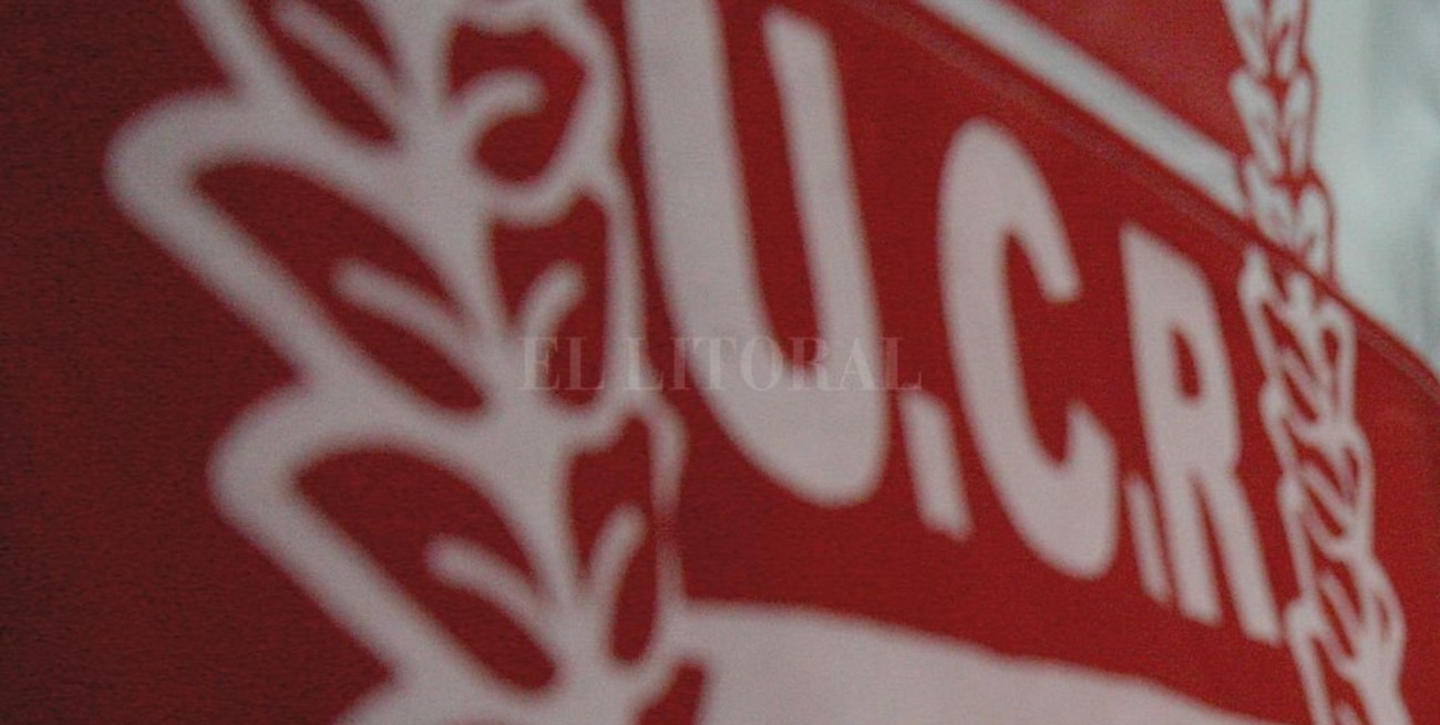 La UCR nacional  interviene Santa Fe