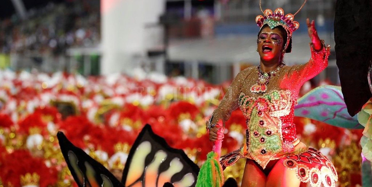 Más de 70 ciudades de Brasil suspenden el carnaval por temor a un rebrote de la pandemia