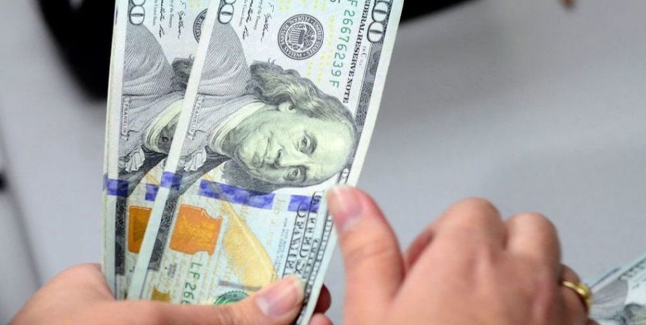 El feriado cambiario virtual cumple una semana: aún no se pueden comprar dólares por homebanking