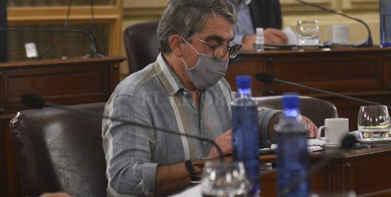 El Senado convocó a los fiscales que piden el desafuero de Traferri