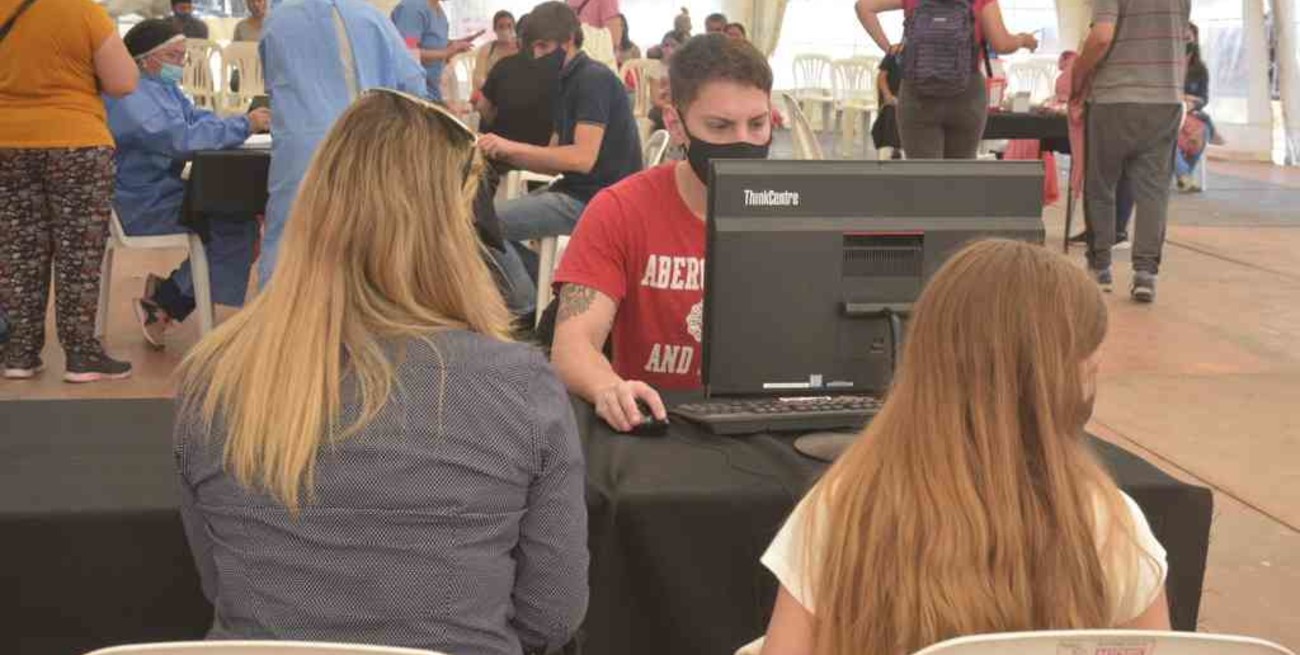 Hospital Alassia y La Esquina Encendida, los lugares para vacunar a niños santafesinos