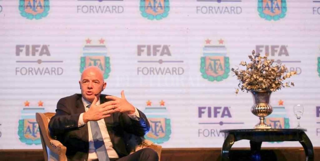 Gianni Infantino se desligó de la resolución del cruce entre Brasil - Argentina
