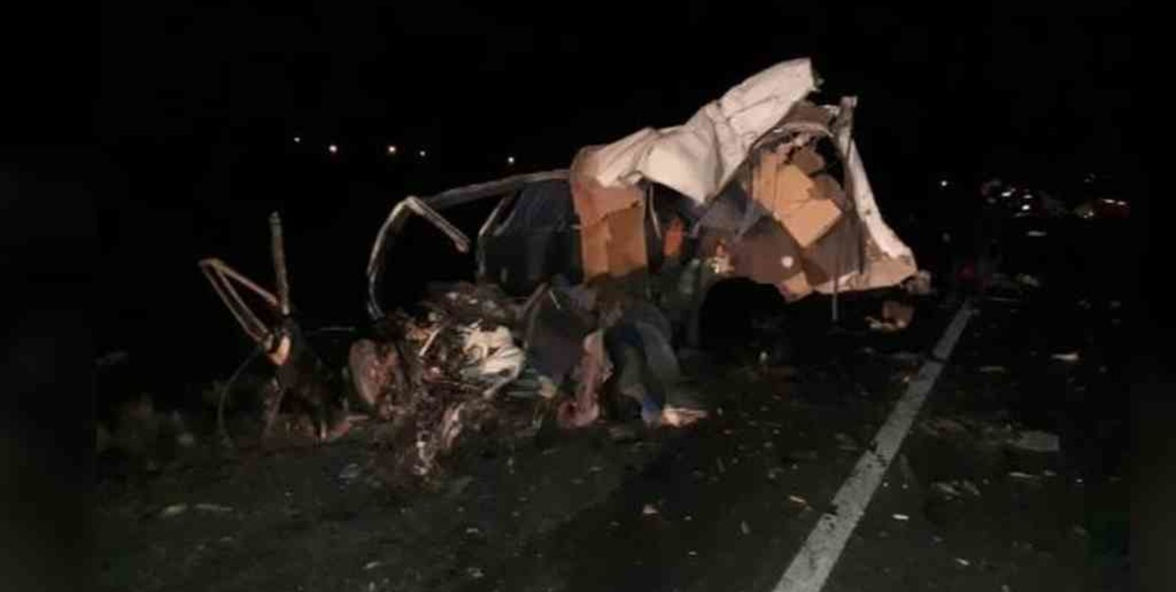 Chubut: escapaba tras ser denunciado por violación, chocó contra un camión y murió