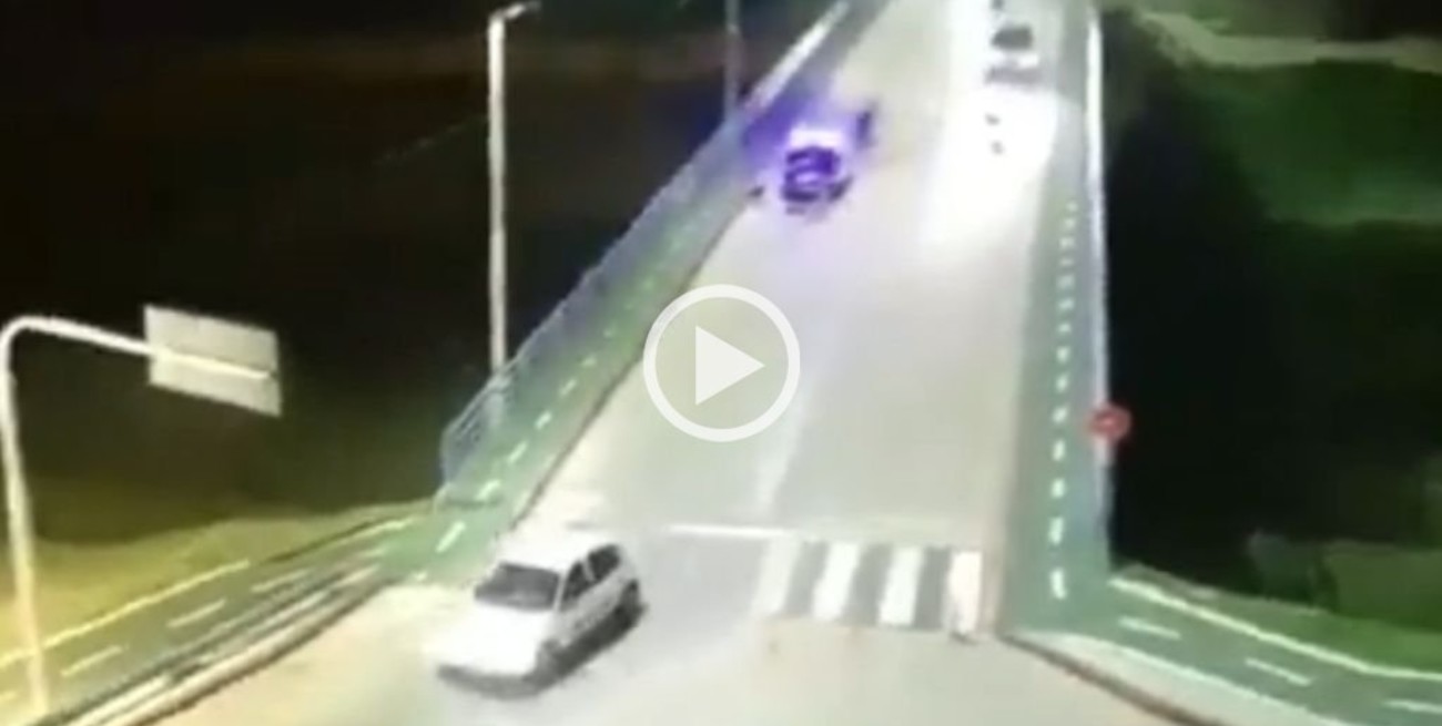 Video: protagonizó una persecución en auto tras un robo y la policía lo terminó deteniendo a pie