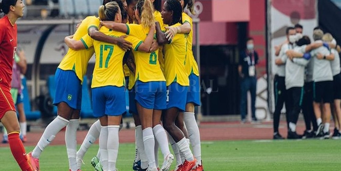 Goleadas de Brasil y Gran Bretaña