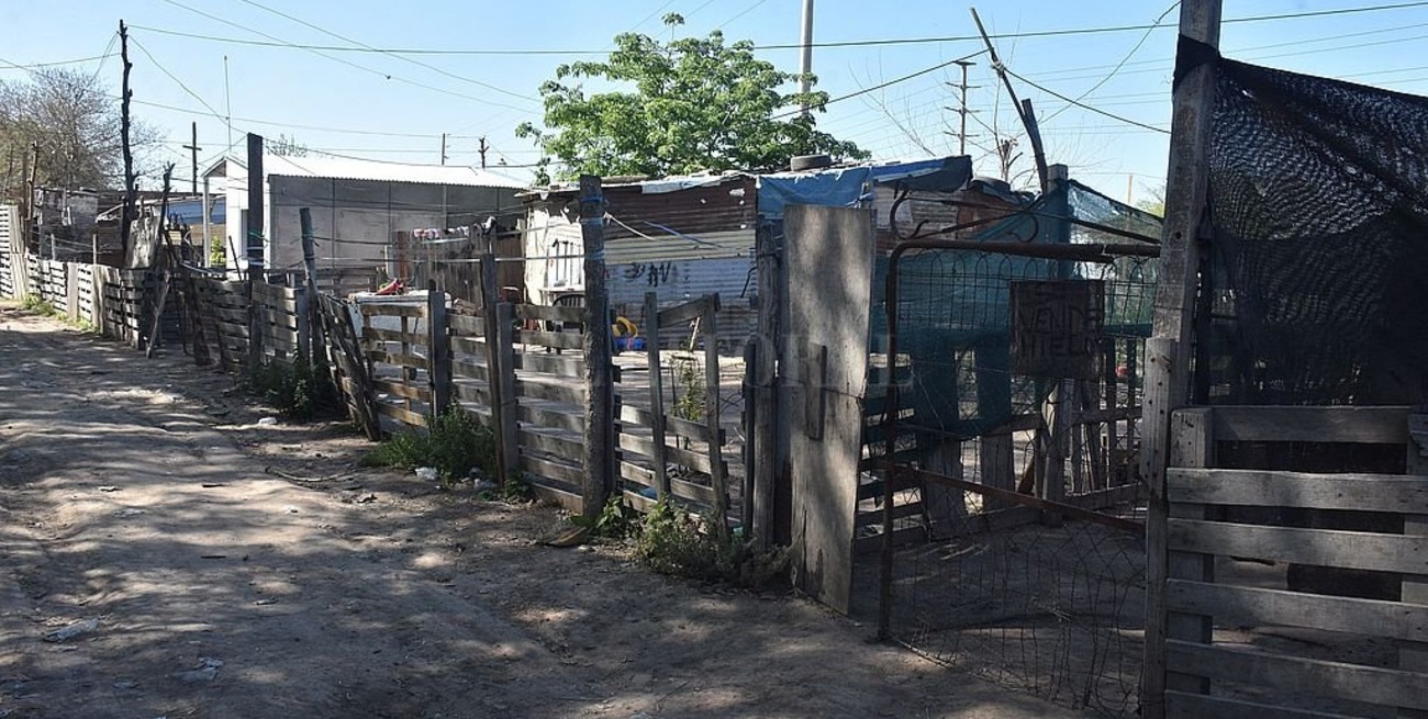 El índice de pobreza fue del 40,6% en el primer semestre del año