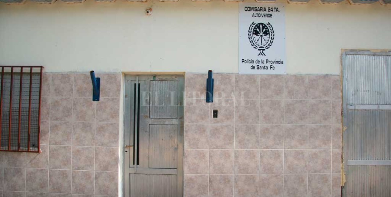 Investigan el caso de una joven que apareció herida en Alto Verde