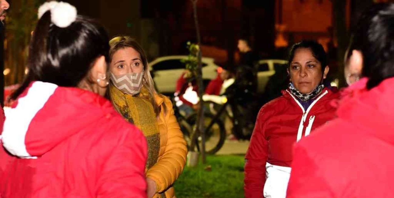 Proponen incluir a las apps de delivery en la normativa de la ciudad