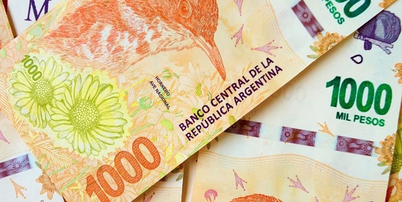 Once vueltas al mundo con la máquina de imprimir billetes 