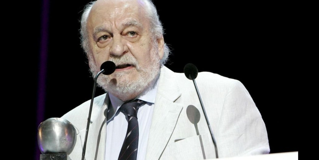 Roberto "Tito" Cossa expondrá sobre "El futuro del oficio"