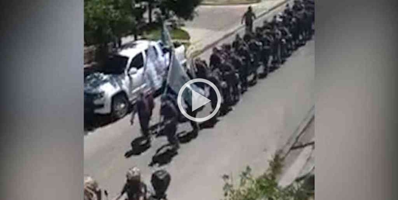 Video: escándalo en Neuquén por un entrenamiento policial con cánticos homofóbicos