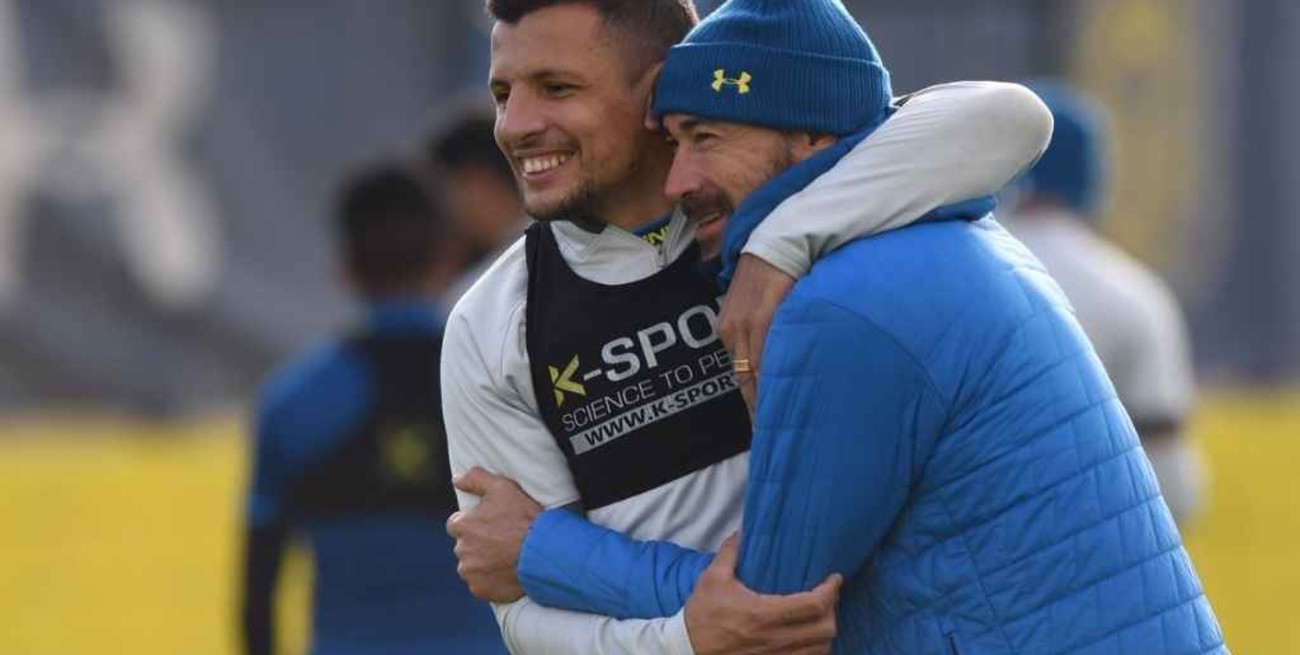 Central llega en crisis contra Unión: el "Kily" no se habla con Vecchio