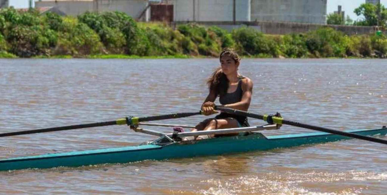 Destacada actuación de los remeros de Regatas  