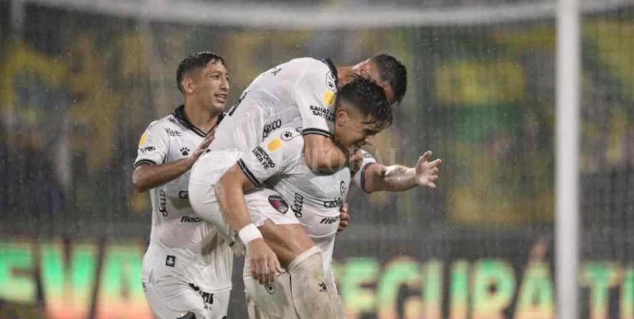 Colón se despide de su gente ante Atlético Tucumán