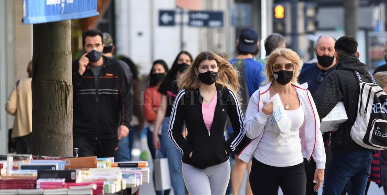 La gran mayoría de los argentinos están orgullosos de serlo y valoran la democracia